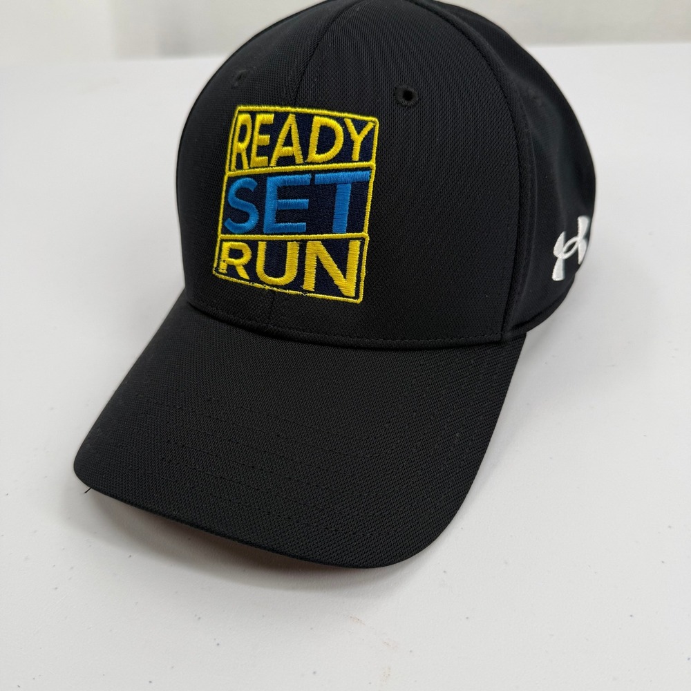 Under Armour Mens Hat Ready Set Run Black Athletic Baseball Cap L/XL CarMax Logo